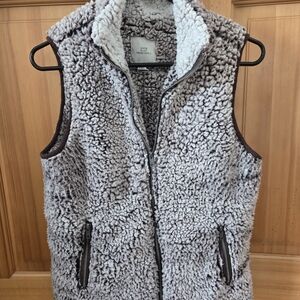 Thread + Supply Women's Fleece Zip Vest - Brown and White